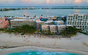 Flamingo Cancun All Inclusive